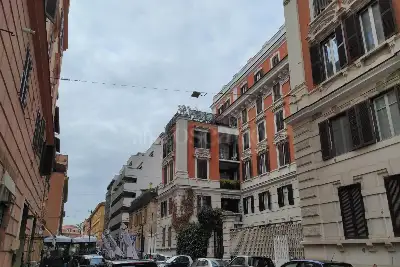 Casa in vendita, Via Novara, Roma