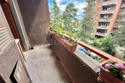 Casa in vendita, Via degli Estensi, Roma