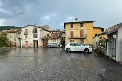 Casa in vendita, Piazzale Roma, Tornimparte