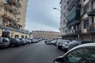 Negozio in vendita, Via Tiberio 45, Napoli