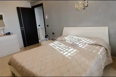 Villa in vendita, Via Le Ferriere, Latina