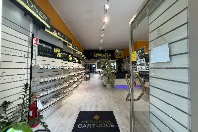 Negozio in vendita, Viale Guglielmo Marconi , Pescara