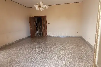 Casa Indipendente in vendita, Via Le Piane, Collecorvino