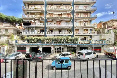 Casa in vendita, Viale Principe Umberto, Messina