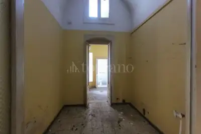 Palazzo in vendita, Via Alessandro Manzoni, Bari