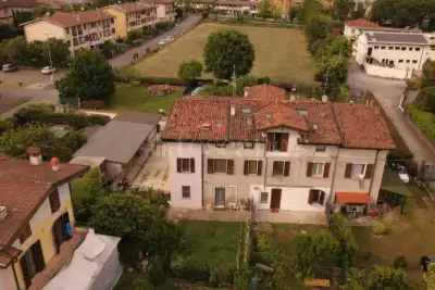 Casa in vendita, Via Trento, Gussago