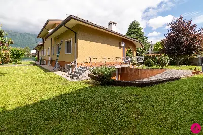 Villino a Schiera in vendita, Via Giuseppe Mazzini, Aviano