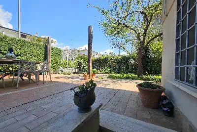 Villa in vendita, Via Pyre, Latina