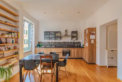 Casa in vendita, Via Alessandro Volta, Roma