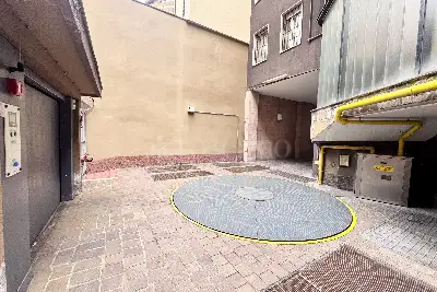 Posto Auto in vendita, Via Mancini, Milano