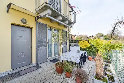 Casa in vendita, Via Giuseppe Garibaldi, Montano Lucino