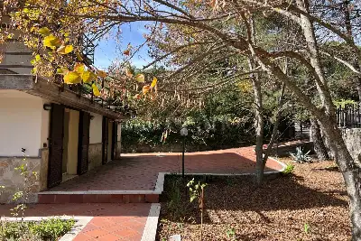 Villa in vendita, Via Regina Bianca di Navarra, Nicolosi