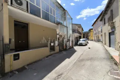 Casa Indipendente in vendita, Via Picente, Montereale