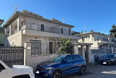 Villa Bifamiliare in vendita, Via di Trigoria, Roma