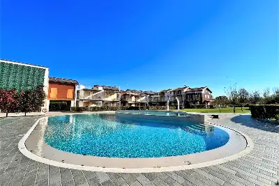 Casa in vendita, Lungolago Giuseppe Garibaldi, Peschiera del Garda