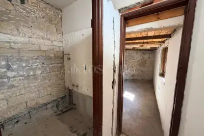 Casa Indipendente in vendita, Via Giuseppe Parini, Giarre