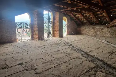 Casa Indipendente in vendita, Via Roma, Marchirolo