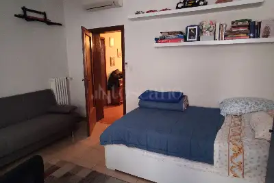 Casa in vendita, Via Torino, Prato