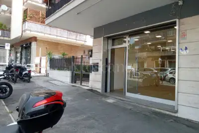 Negozio in affitto, Via Flaminia, Roma