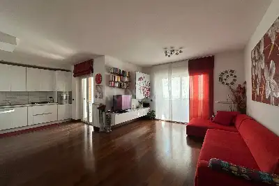 Casa in vendita, Via S. Chiarello 28 , Latina