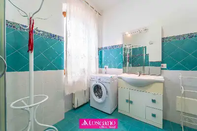 Palazzo in vendita, Via Venafiorita 13, Olbia, Olbia