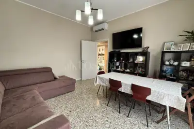 Casa in vendita, Via Pompeo Mariani, Monza