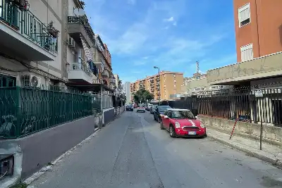 Garage in vendita, Via Casalini, Palermo
