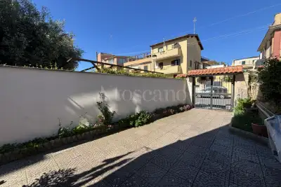 Casa in vendita, Via Etruria, Ladispoli