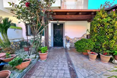 Villa Bifamiliare in vendita, Traversa Colle Capitolino, Anzio