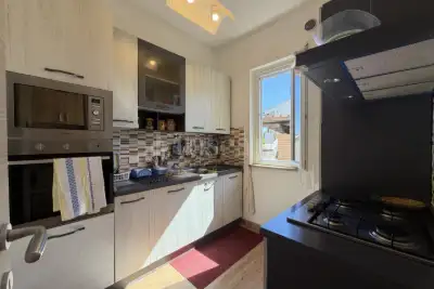 Villino a Schiera in vendita, Viale Paride, Ardea