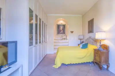 Casa in vendita, Via Correggio, Milano