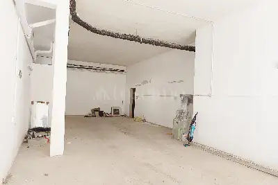 Garage in vendita, Viale Epipoli, Siracusa