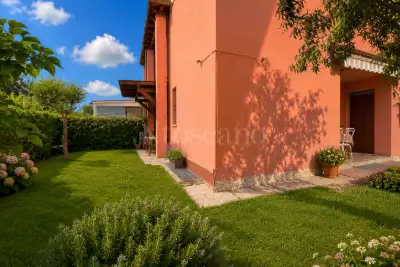 Casa in vendita, Via Montesuello, Desenzano del Garda
