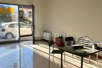 Negozio in vendita, Via Fratelli Rosselli, Avezzano