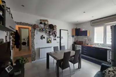Casa in vendita, Via IV Novembre, Gussago