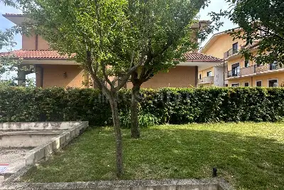 Villa in vendita, Via Francia, Avezzano