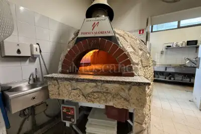 Attività Commerciale in vendita, Via del Ponte alle Mosse, Firenze