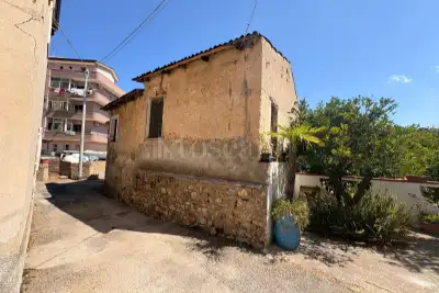 Casa Indipendente in vendita, Vico Perrone, Reggio di Calabria