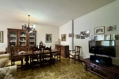 Casa in vendita, Viale Galileo Galilei, Prato