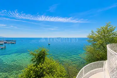 Villa in vendita, Via T. Tasso, Manerba del Garda