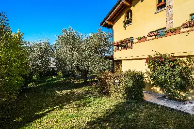 Villa in vendita, Viale Rimembranza, Manerba del Garda