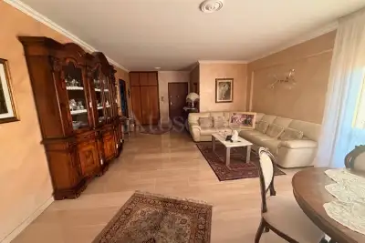 Casa in vendita, Largo Catone, Pomezia