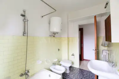 Casa in vendita, Via Giuseppe Grilloni, Como