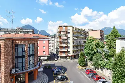 Casa in vendita, Via Plinio, Erba