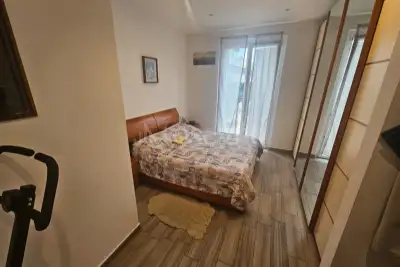 Casa in vendita, Via Milano, Villa Guardia