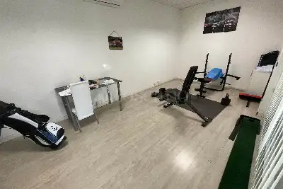 Capannone in vendita, Via dei Castelli Romani, Pomezia