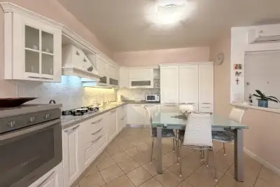 Casa in vendita, Piazza per la Concordia, Desenzano del Garda