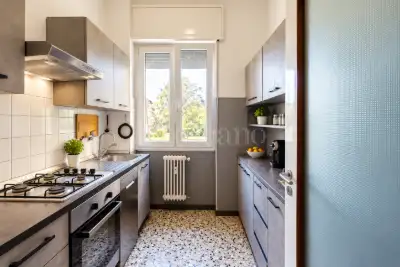 Casa in vendita, via Giovanni Berchet, Brescia