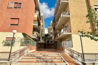 Casa in vendita, Via Mattia Battistini, Roma