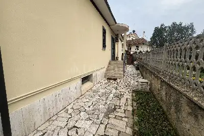 Villa Bifamiliare in vendita, Via Filippo Cuggiani, Fiumicino